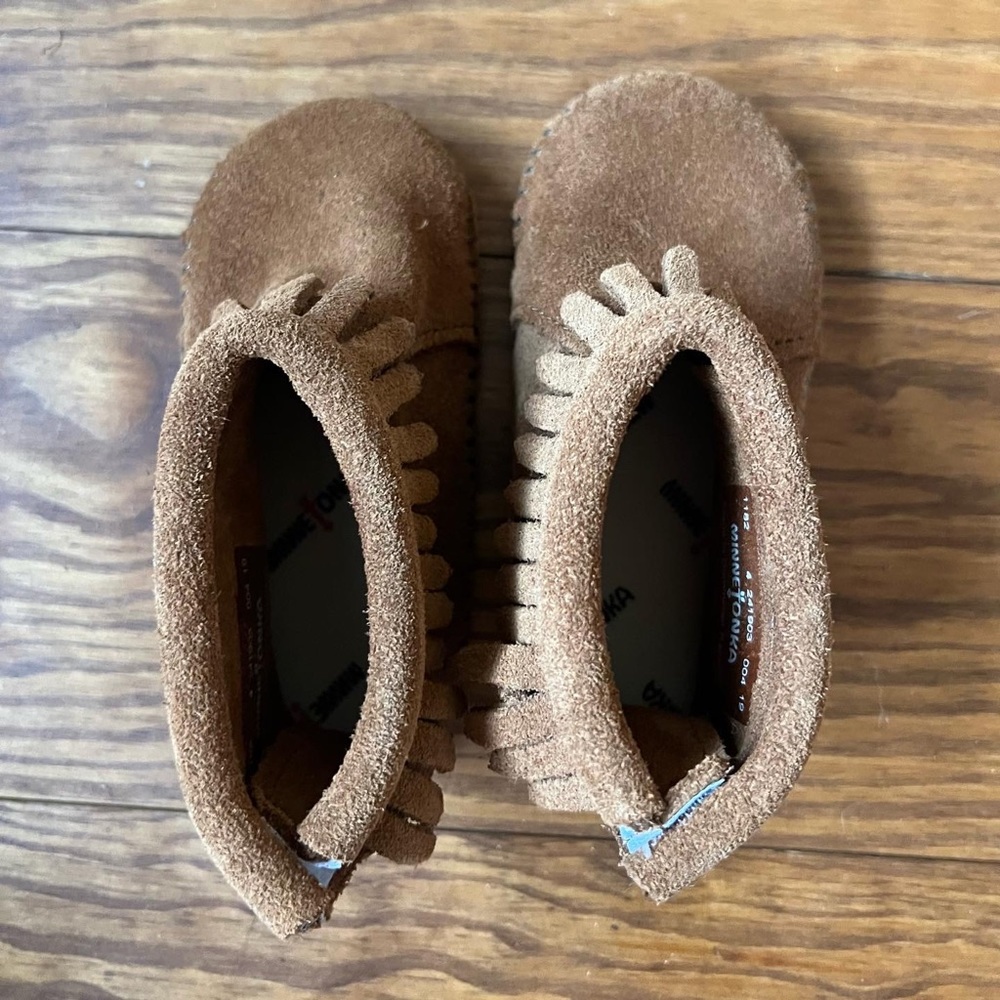 Minnetonka mocs (new without tags)